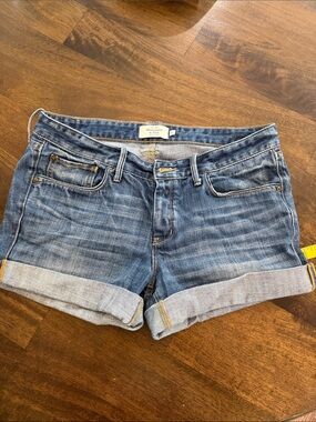 A& F Classic Blue Denim Cuffed Women’s Shorts